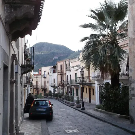 Casa de Férias Centrostoricolipari Lípara