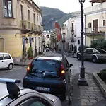 Dom wakacyjny Centrostoricolipari