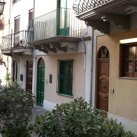 Centrostoricolipari
