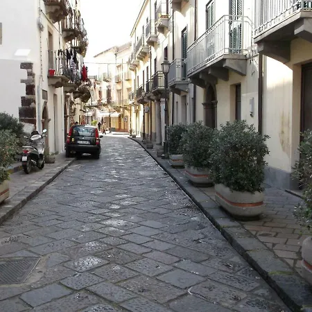 Centrostoricolipari *